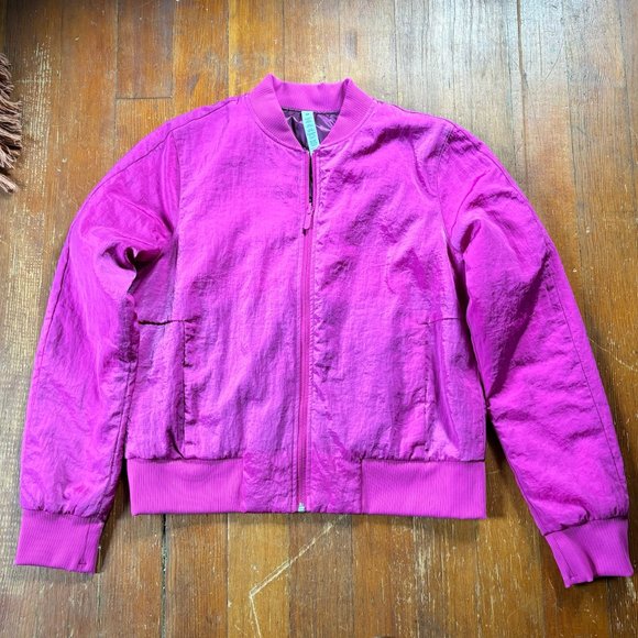 Lululemon Non Stop Bomber Reversible Ripened Raspberry EUC - Picture 5 of 11